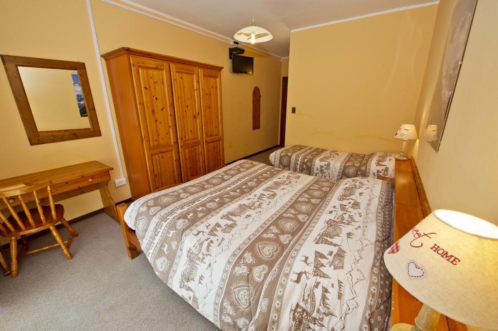 Albergo Valentino Bionaz Εξωτερικό φωτογραφία